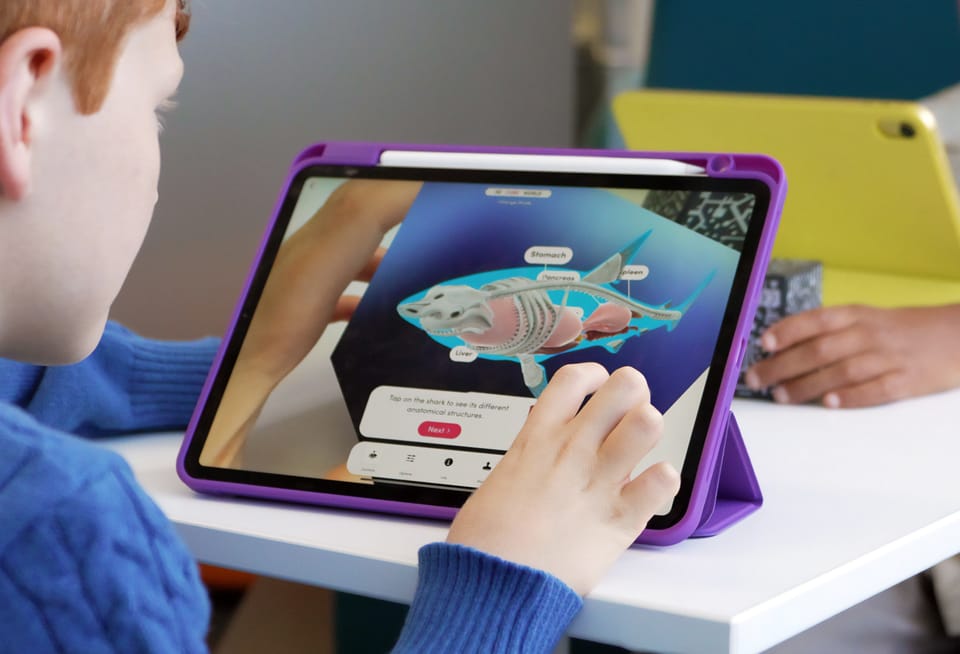 Holding a Great White Shark: Exploring Life Cycles and Traits in Augmented Reality